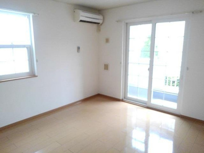 【居間・リビング】 | ラフィーネＣ