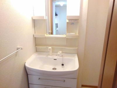 【洗面所】 | ラフィーネＣ