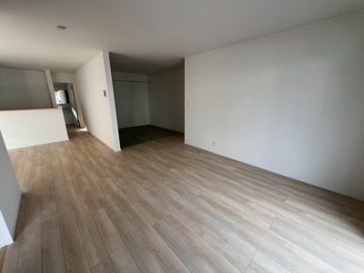 【居間・リビング】 | 西脇市小坂町第4-2号棟