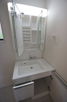 【洗面所】 | 【仲介手数料無料！！】府中市白糸台3丁目　新築戸建て（全1棟）1号棟　6380万円