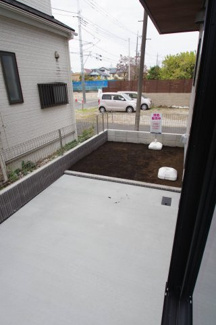 【駐車場】 | 駐車場＋庭