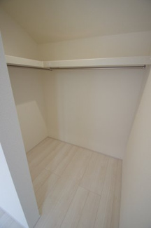 【収納】 | 【仲介手数料無料！！】府中市白糸台3丁目　新築戸建て（全1棟）1号棟　6380万円 | ウォークインクローゼット