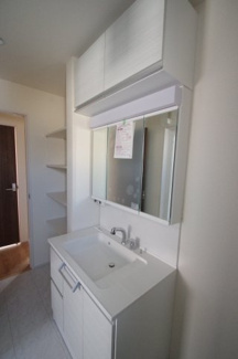 【独立洗面台】 | 【仲介手数料無料！！】府中市是政2丁目　新築戸建て（全1棟）1号棟　5780万円