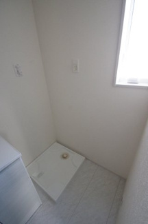 【ランドリースペース】 | 【仲介手数料無料！！】府中市是政2丁目　新築戸建て（全1棟）1号棟　5780万円