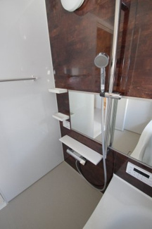 【浴室】 | 【仲介手数料無料！！】府中市是政2丁目　新築戸建て（全1棟）1号棟　5780万円