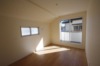 【洋室】 | 【仲介手数料無料！！】府中市是政2丁目　新築戸建て（全1棟）1号棟　5780万円 | 洋室6帖