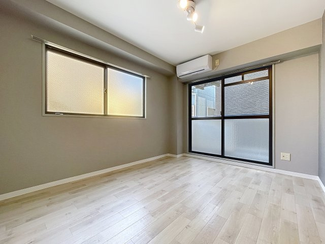 サンライズミナミの居間・リビング