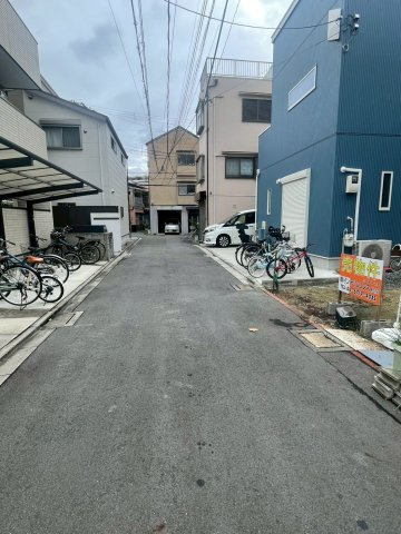 【前面道路含む現地写真】の画像