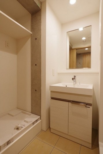 【洗面所】