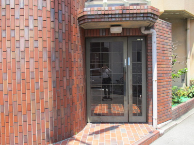 【エントランス】 | 須賀の森シティハイツ | きれいなエントランスです