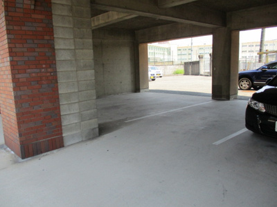 【駐車場】 | 須賀の森シティハイツ | 駐車場です