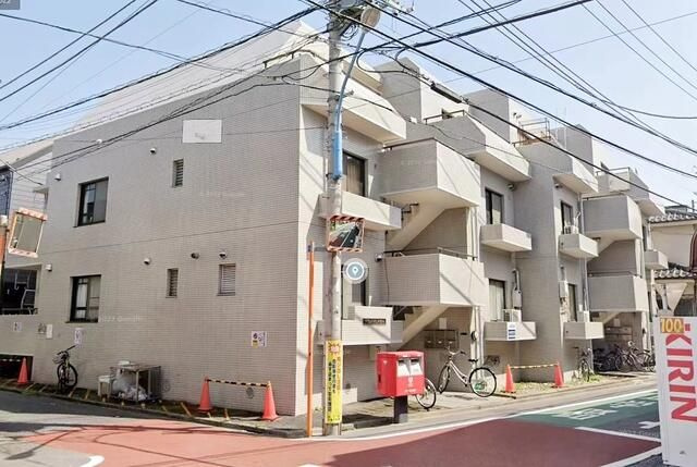 タウンハイム中落合の外観