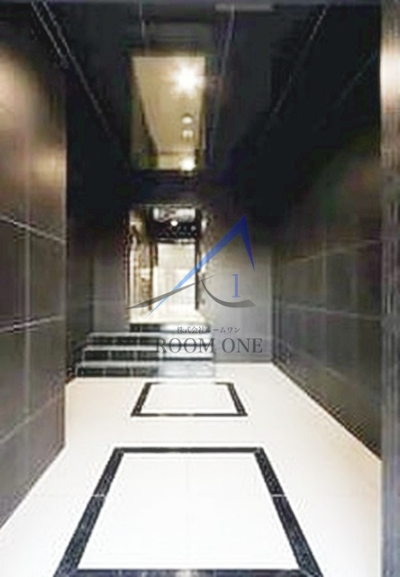 ＧＥＮＯＶＩＡ　Ｔｏｋｙｏ　Ｎｏｒｔｈ　ｇｒｅｅｎ　ｖｅｉｌのエントランス|エントランスです。