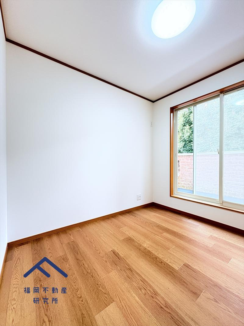 早良区梅林６丁目　戸建ての洋室