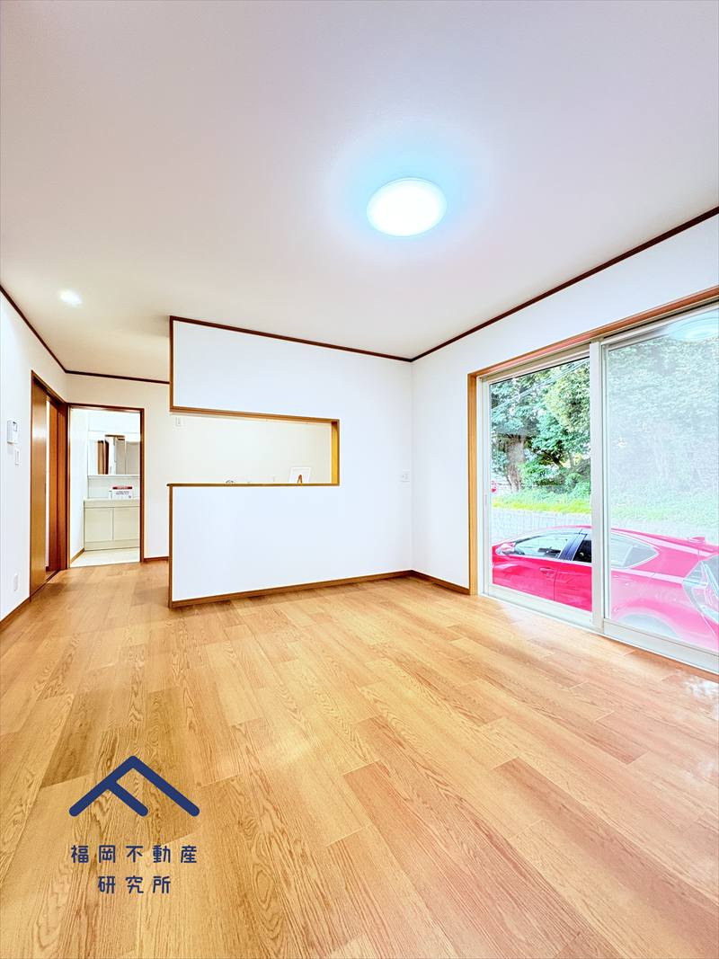 早良区梅林６丁目　戸建ての居間・リビング