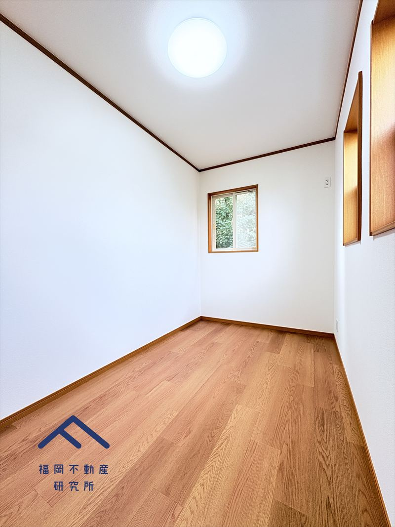 早良区梅林６丁目　戸建ての洋室