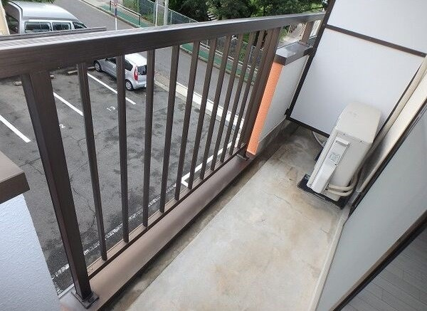 フォーレスト池場のバルコニー