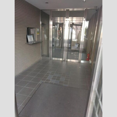 【エントランス】 | アブレスト桜川 | 落ち着いたエントランスです