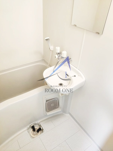 エル　ドゥ　レーヴの浴室|お風呂です。