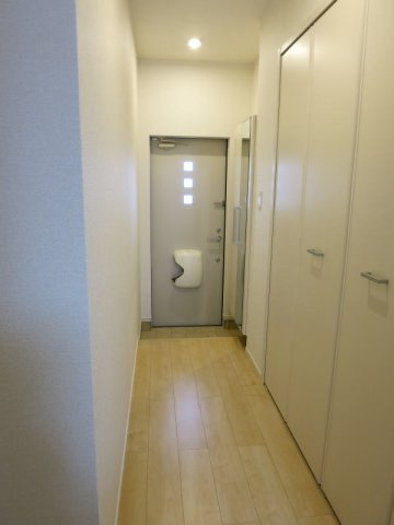 ラビスタリラの玄関