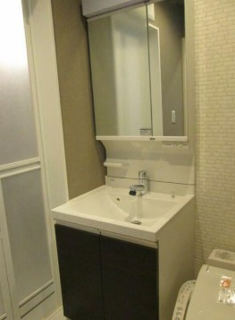 【独立洗面台】 | フェリーチェ上井草Ａ | 嬉しい独立洗面台付き。