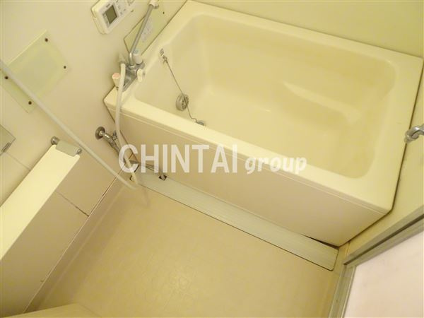 メゾン・カマラードの浴室