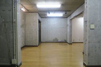 【内装】 | ケアンズ上板橋 | 内装は落ち着いています