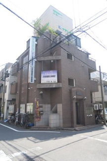 【外観】 | ケアンズ上板橋 | 建物外観を気になさる方へ、見た目の良い物件です