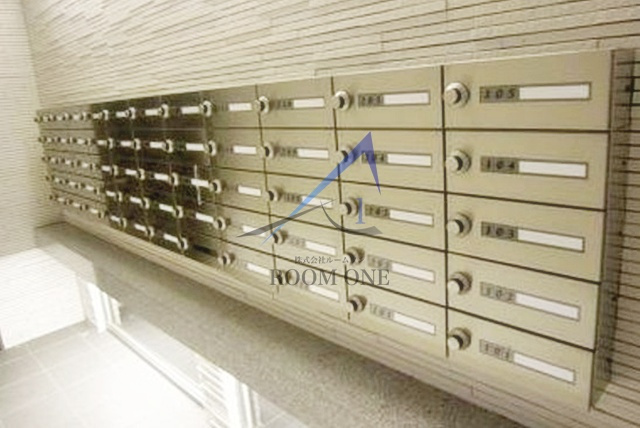 ステラフィッサ２４６５のその他共用部分|集合ポストです。