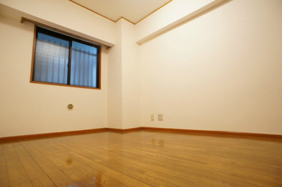 【洋室】 | ロイヤルマリーンハイム