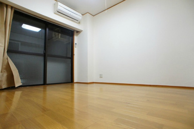 【洋室】 | ロイヤルマリーンハイム