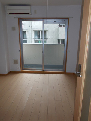 【居間・リビング】 | サンリット三好