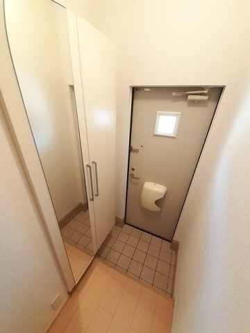 サニー郷東　Ｂの玄関