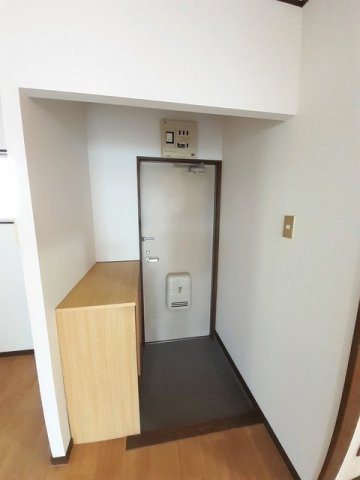 桜通りハイツの玄関