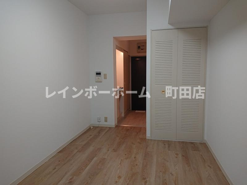 リライア百合ヶ丘※初期費用分割あと払いサービス利用可能物件の居間・リビング