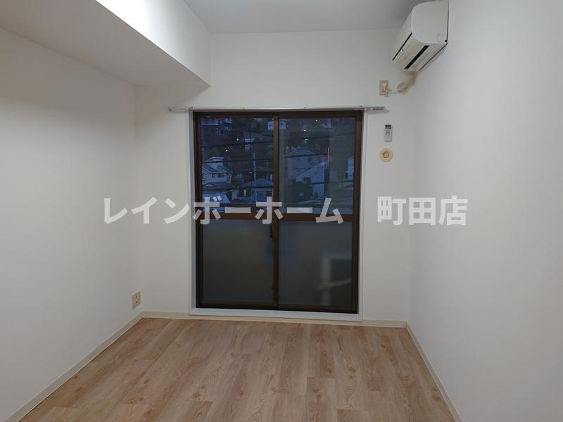 リライア百合ヶ丘※初期費用分割あと払いサービス利用可能物件の居間・リビング