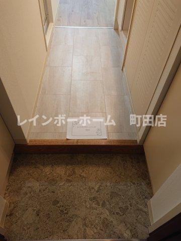 リライア百合ヶ丘※初期費用分割あと払いサービス利用可能物件の玄関