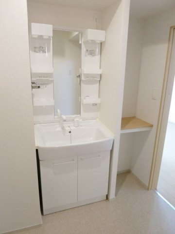 デフィー川原　Ａの洗面所