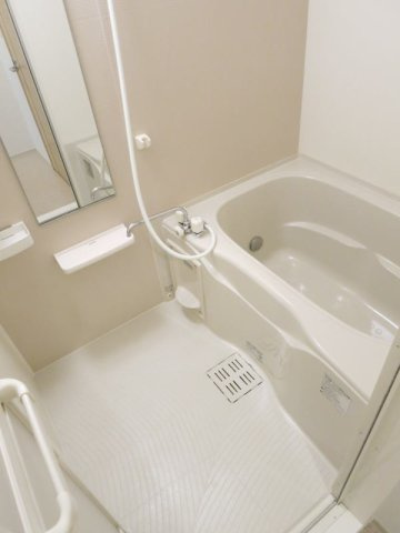 デフィー川原　Ａの浴室