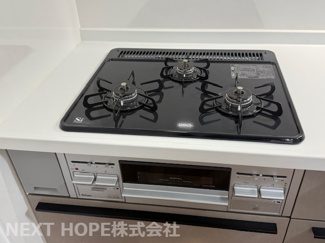 【キッチン】 | サンプリンス伊丹 | キッチンコンロはガス3個口コンロです♪お料理もスピーディーに仕上がります！