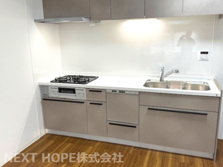 【キッチン】 | サンプリンス伊丹 | 新品のシステムキッチンです♪食器洗い乾燥機付きで食後の後片付けはお任せですね！！