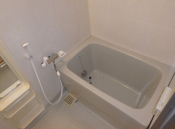 Felicity大高の浴室