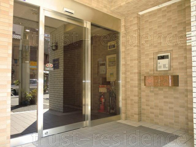 【エントランス】 | ピースフルコート菊川