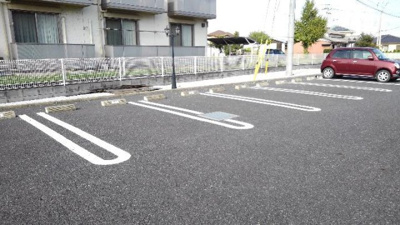 【駐車場】 | マードレＤ