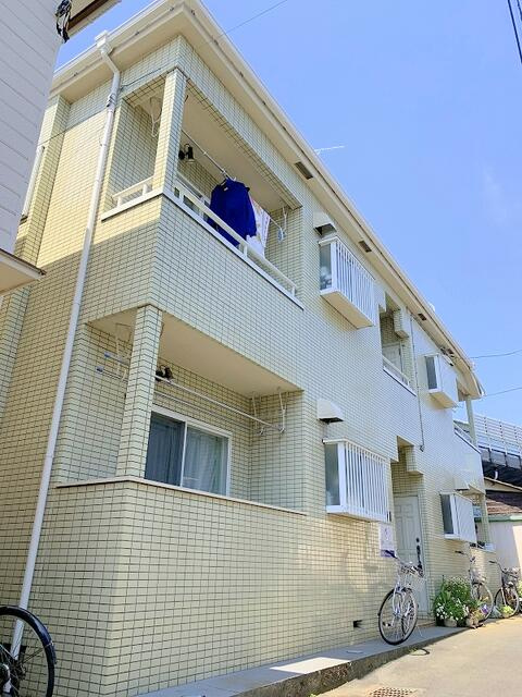 ピア・カルディナーレの外観