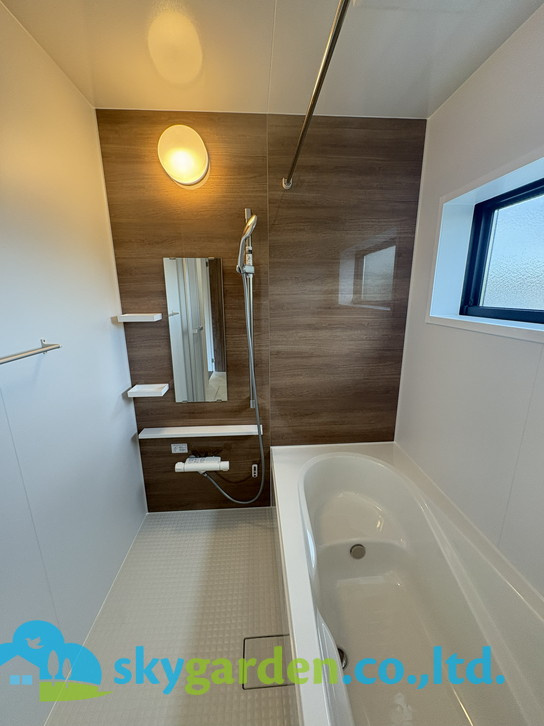 鎌倉市腰越　新築戸建　全2棟2号棟の外観|令和7年11月14日撮影（工事中）