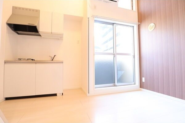 Residence Kamimaezuの居間・リビング