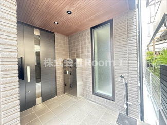 【エントランス】 | 【ペット共生・ZEHマンション】Ｆｏｒｅｓｔ　雅・旭化成ヘーベルメゾンHEBEL HAUS | 落ち着いたロビーです