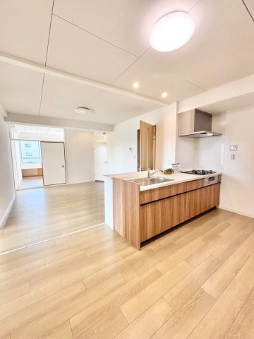 コーポ宇奈月の居間・リビング