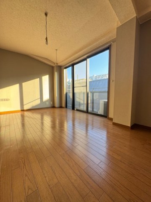 【洋室】 | ファーストフィールド